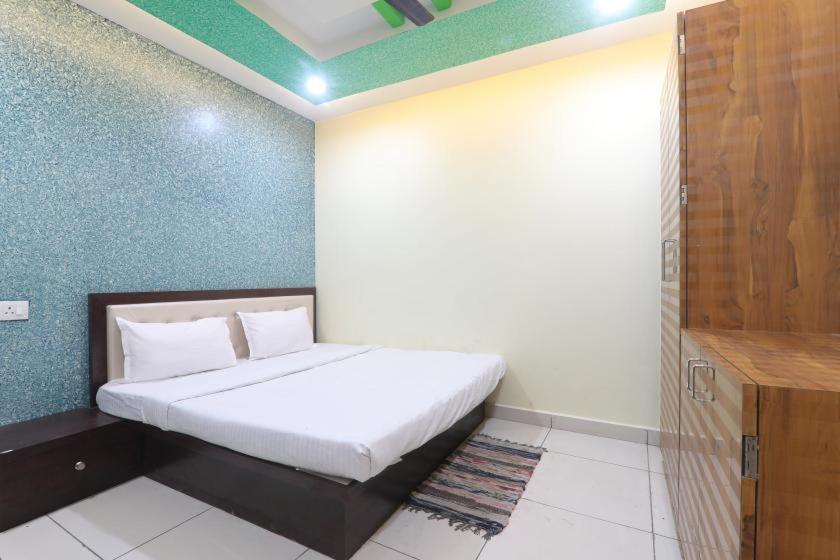 Shree Ram Hotel โคราฆปุระ ภายนอก รูปภาพ