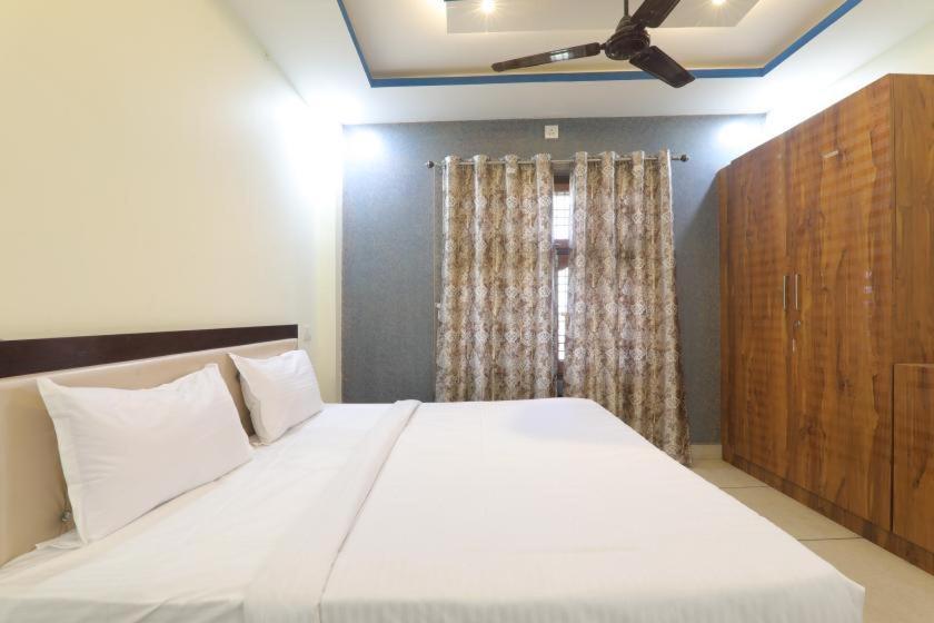 Shree Ram Hotel โคราฆปุระ ภายนอก รูปภาพ